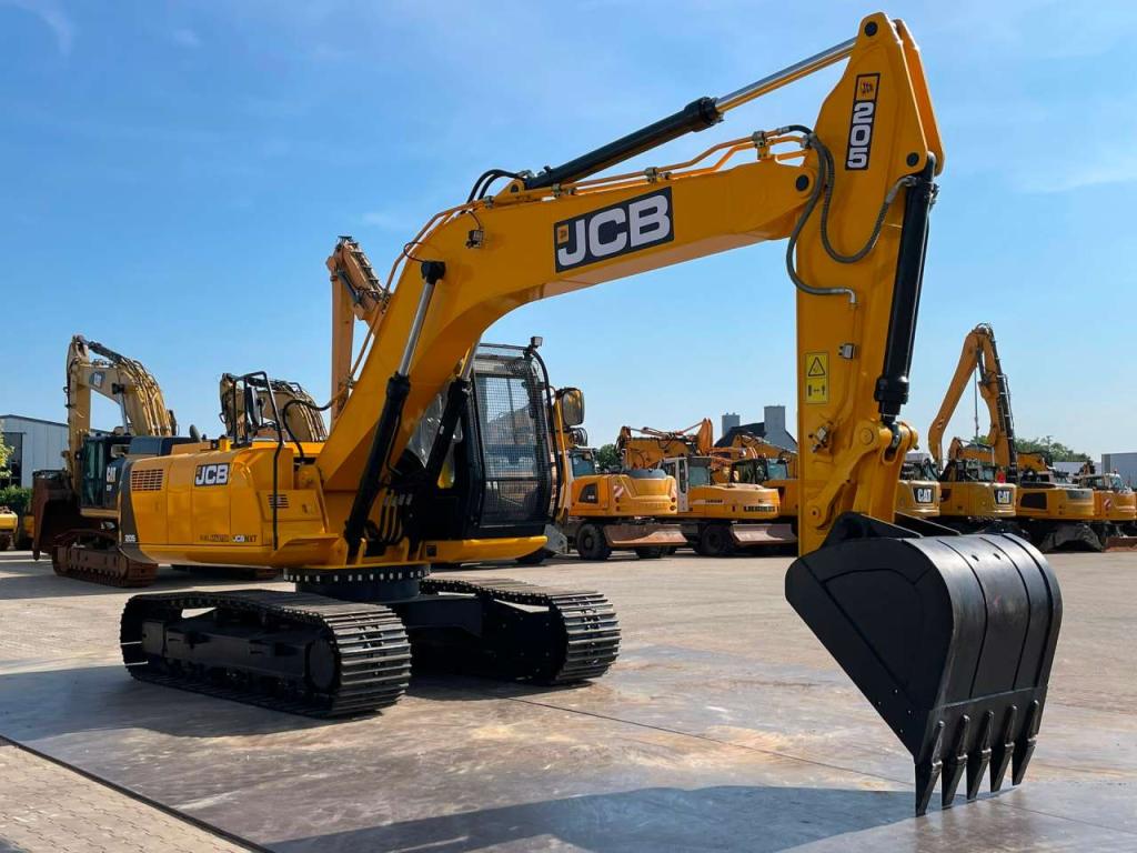 JCB 205 Photo 7