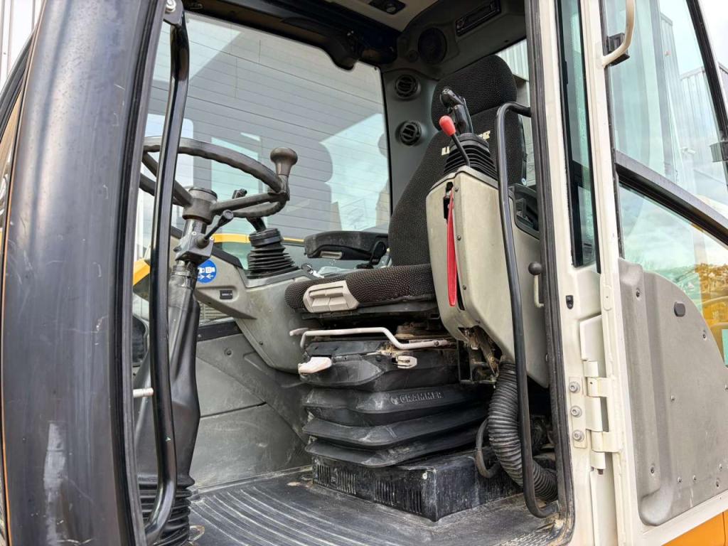Liebherr 910 Compact Photo 25