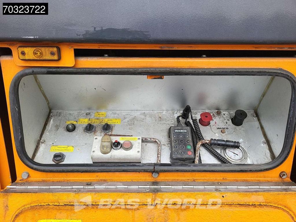 Faymonville PV-3C 3 axles Glass Innenlader Lifting Axle Photo 29