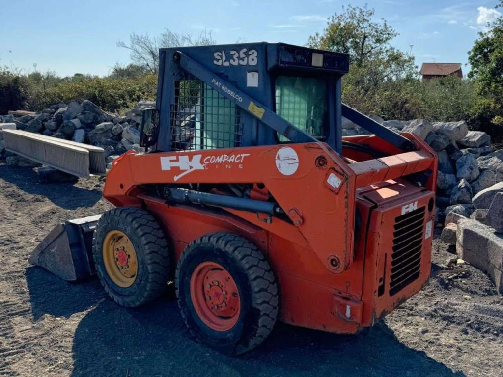 Fiat Kobelco SL35B Photo 2