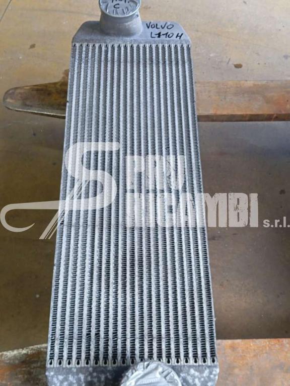Radiator intercooler for Volvo L 110 H Photo 1