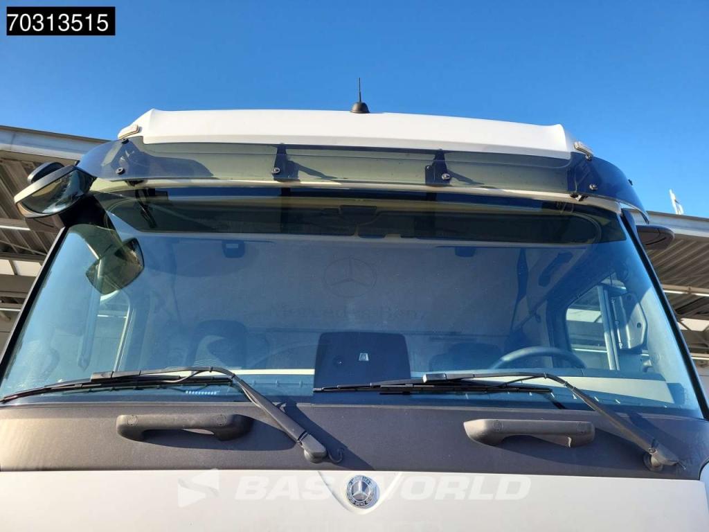 Mercedes-Benz Actros 1845 4X2 Bigspace Lowdeck Mirrorcam 2x Tank Photo 9