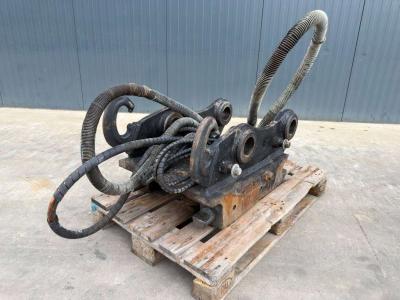 OilQuick OQ80 330 Photo 1