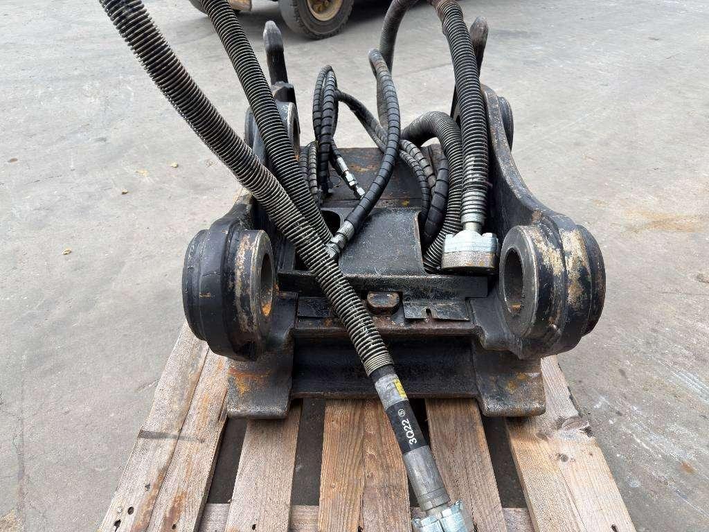OilQuick OQ80 330 Photo 5
