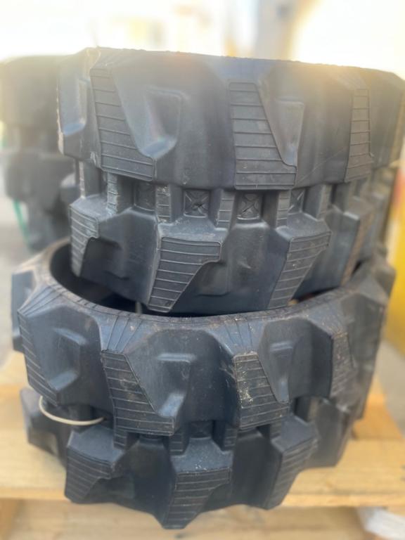 Rubber tracks for Yanmar - IHI-IMER-KOBELCO-KOMATSU-CAMISA-SUMITOO Photo 1