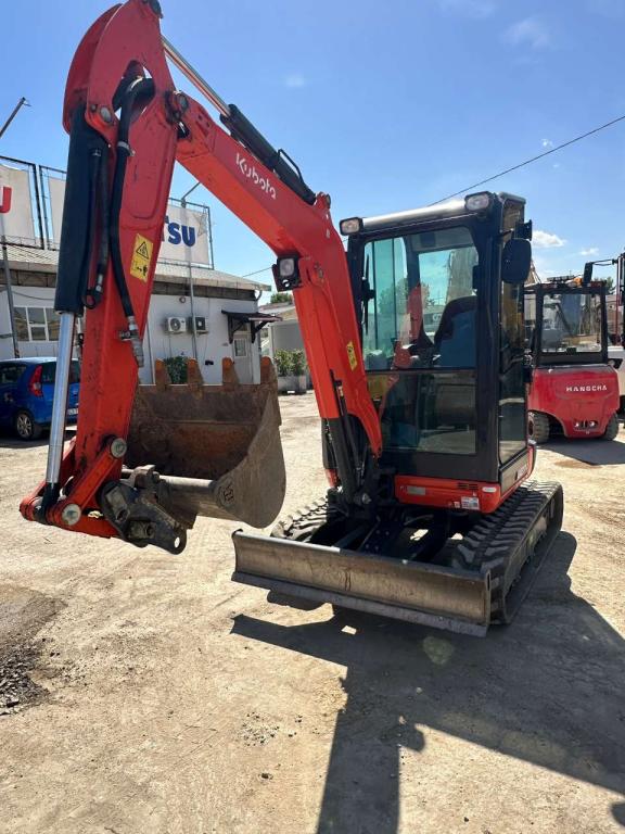 Kubota U27-4 Photo 11