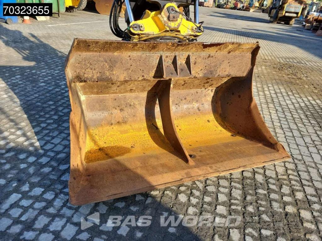 Liebherr R926 LC Engcon Photo 2